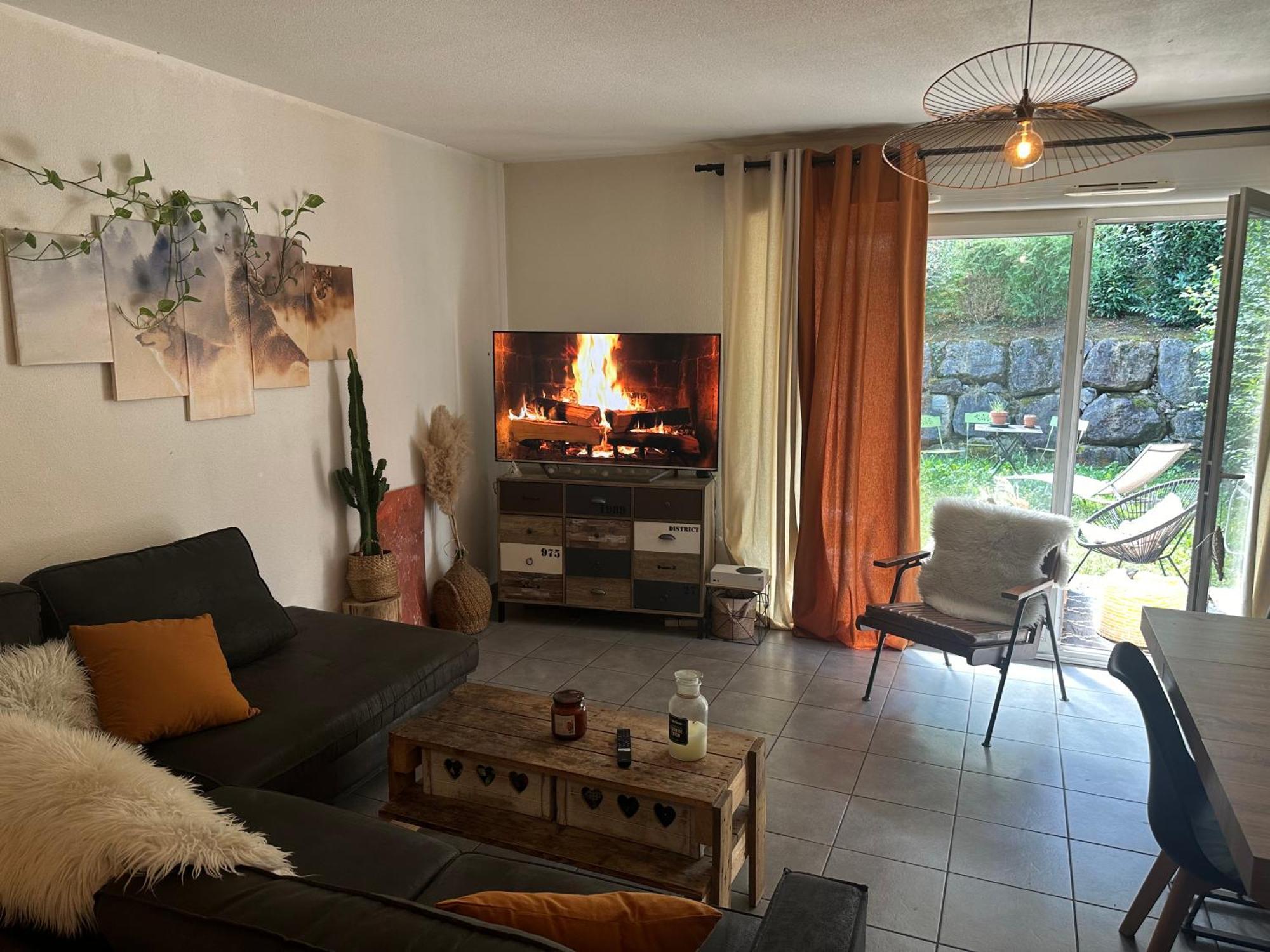 Cocon A La Campagne,Proche Annecy Apartamento Alby-sur-Cheran Exterior foto